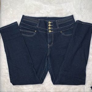 High waisted blue skinny jeans